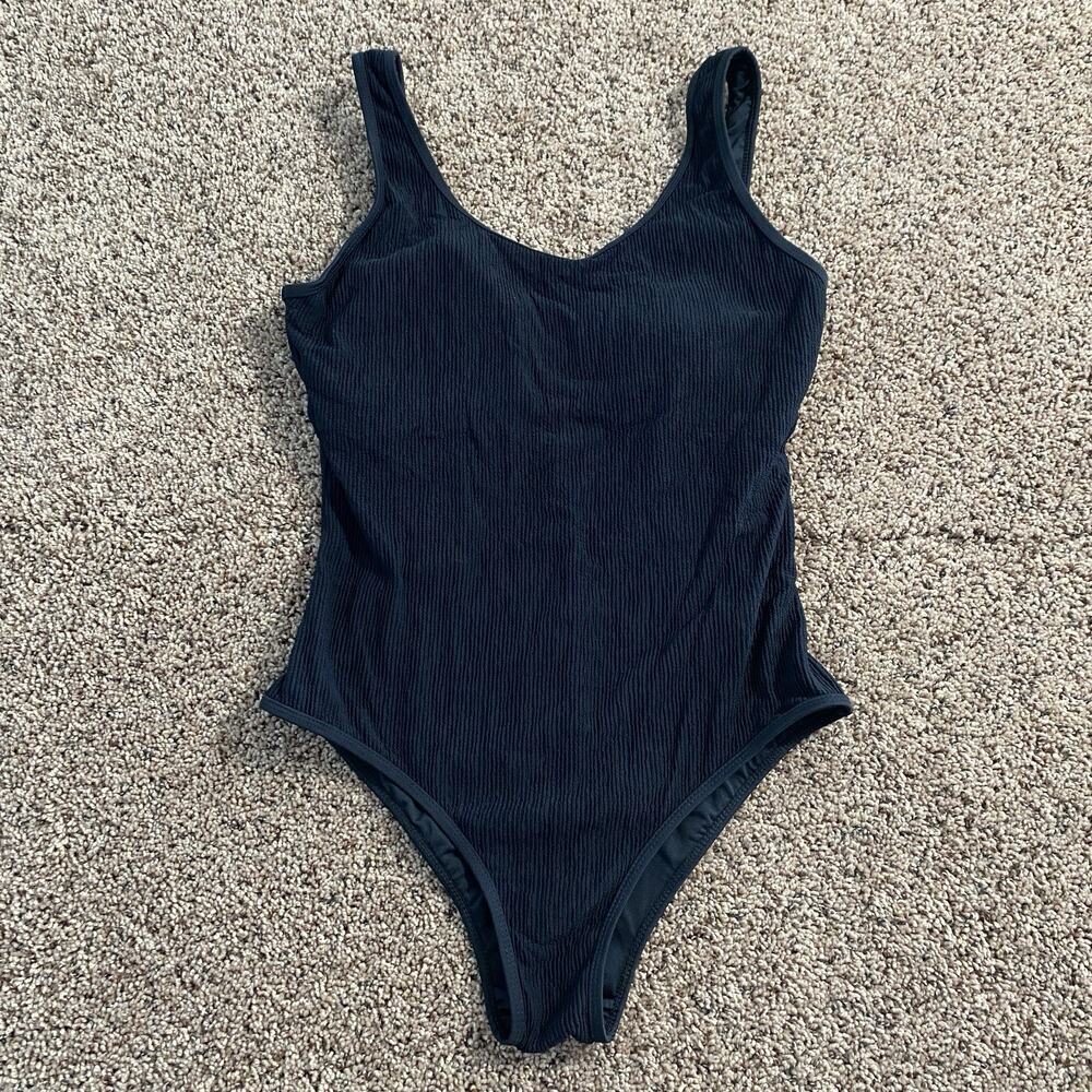 Coral‎ Reef Black Ribbed One Piece Swimsuit Sz 8/10 Scoop Back Beach Poolside